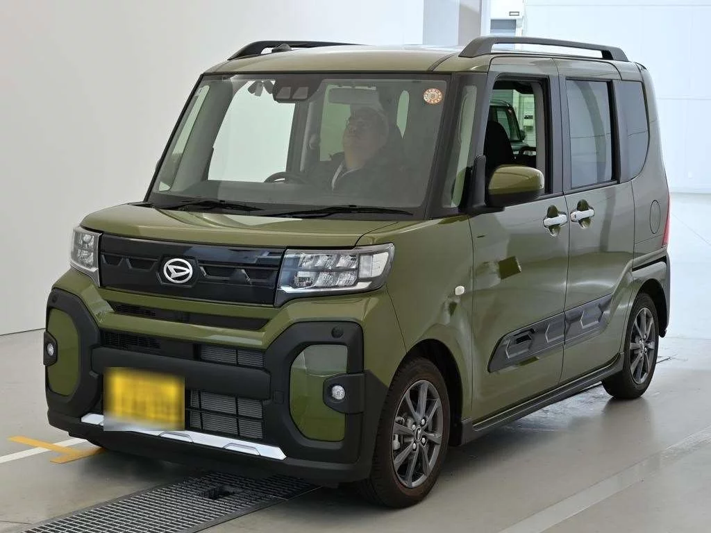 Daihatsu Tanto LA650S 2025