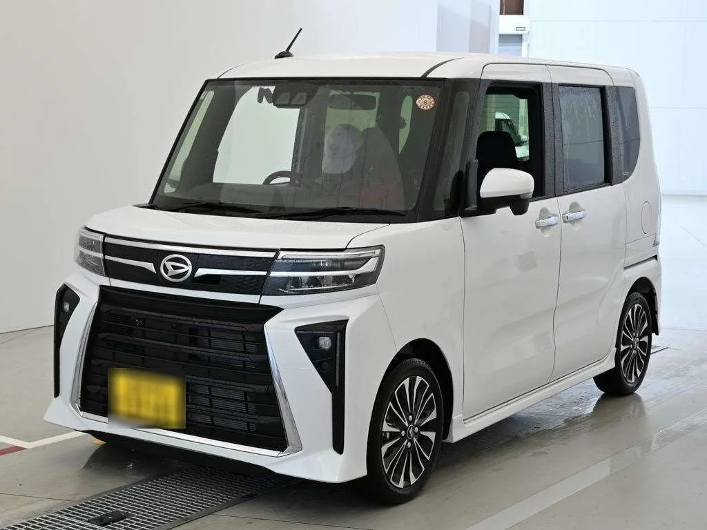 Daihatsu Tanto LA650S 2025