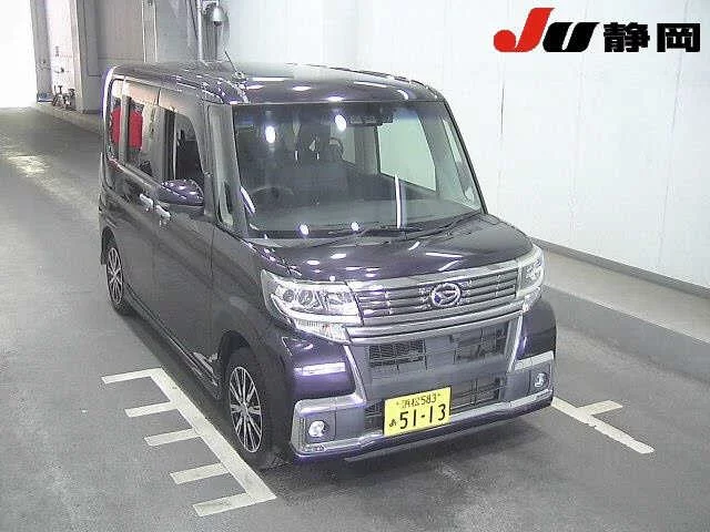 Daihatsu Tanto LA600S 2018