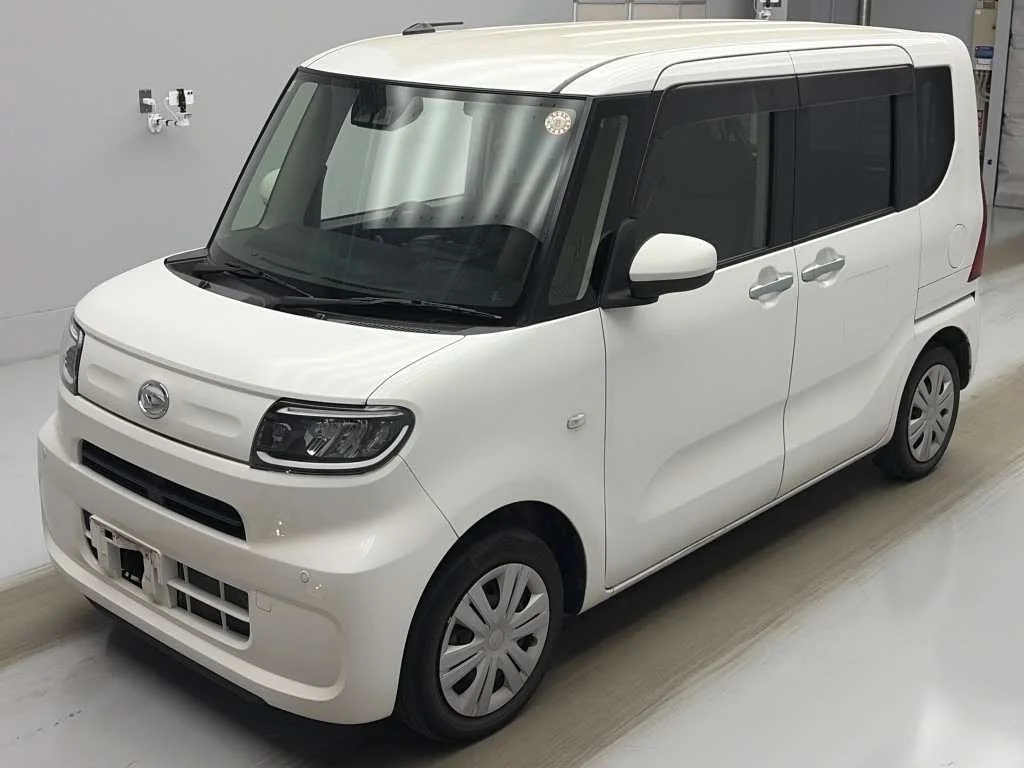 Daihatsu Tanto LA650S 2021