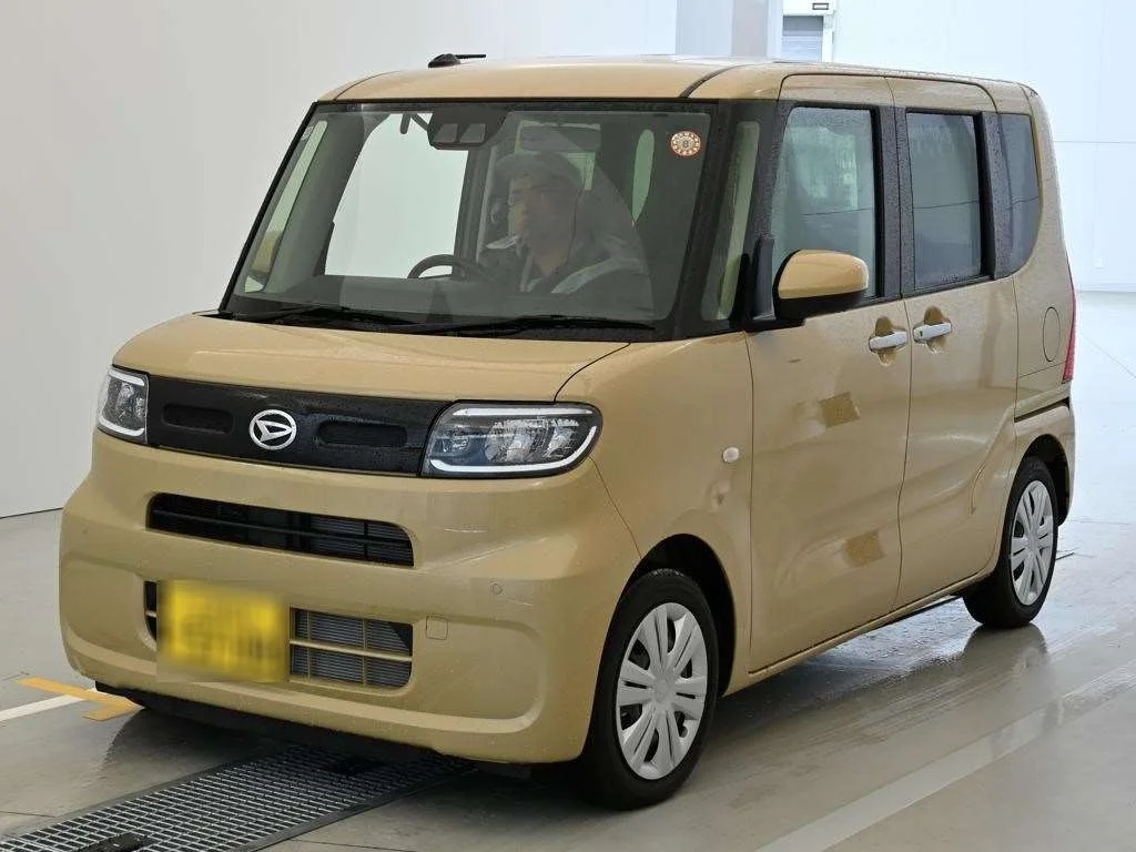 Daihatsu Tanto LA650S 2025