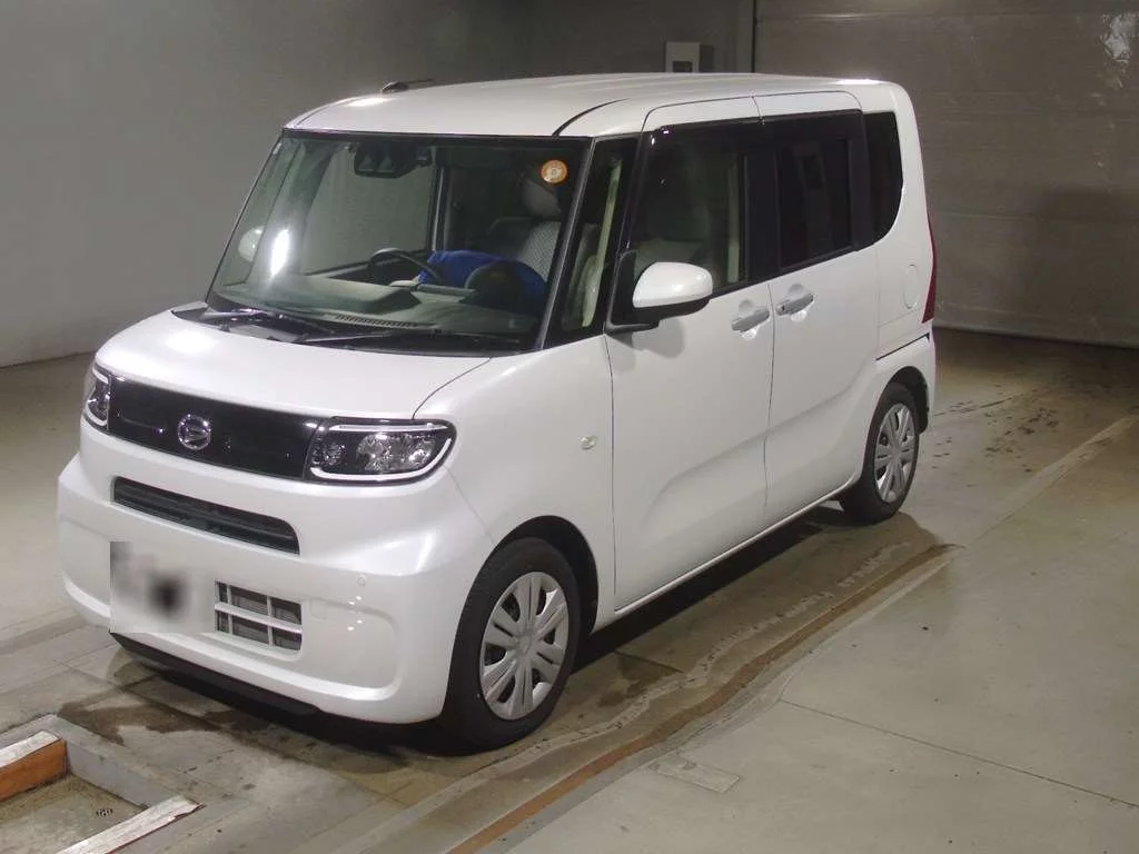 Daihatsu Tanto LA650S 2021