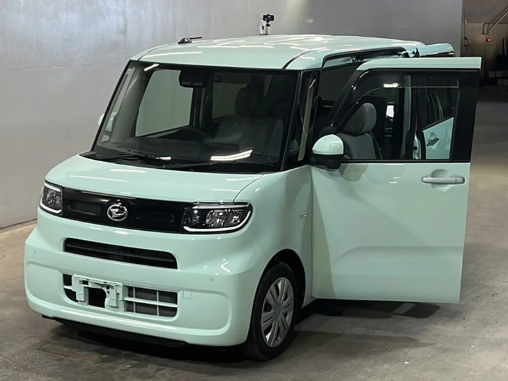 Daihatsu Tanto LA650S 2021