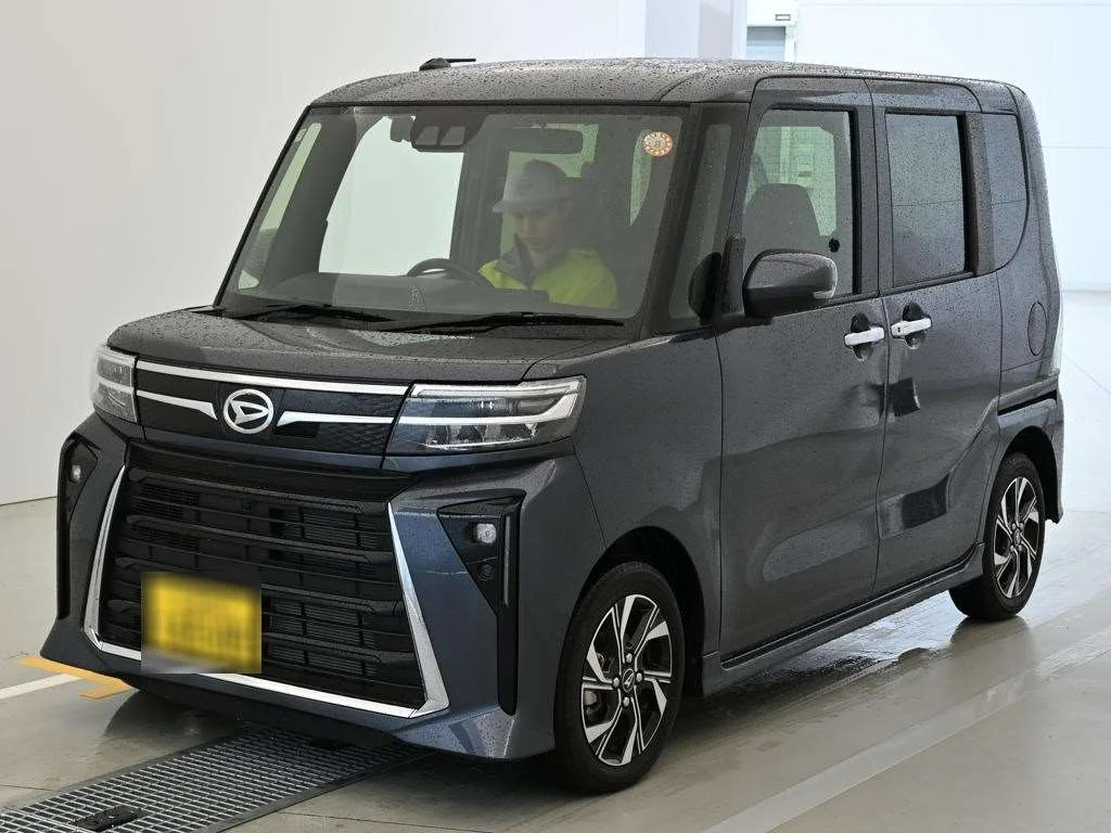 Daihatsu Tanto LA650S 2025