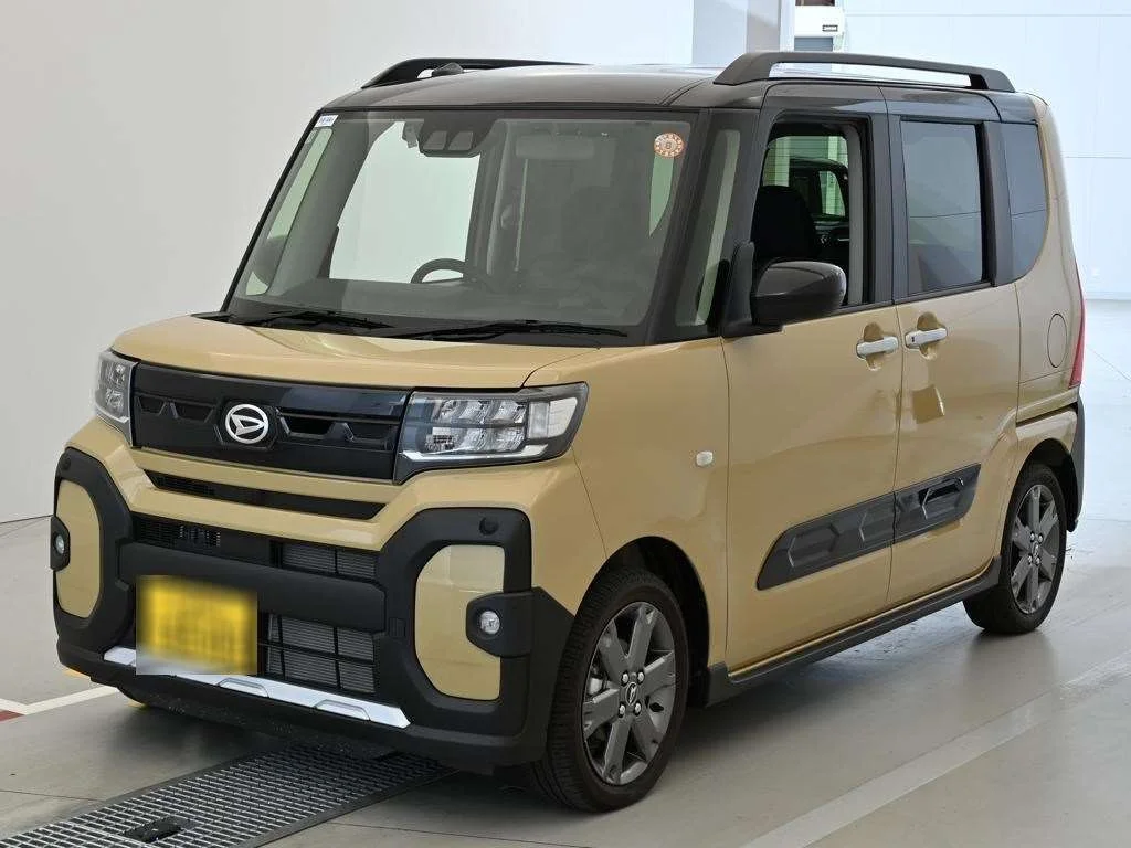 Daihatsu Tanto LA650S 2025