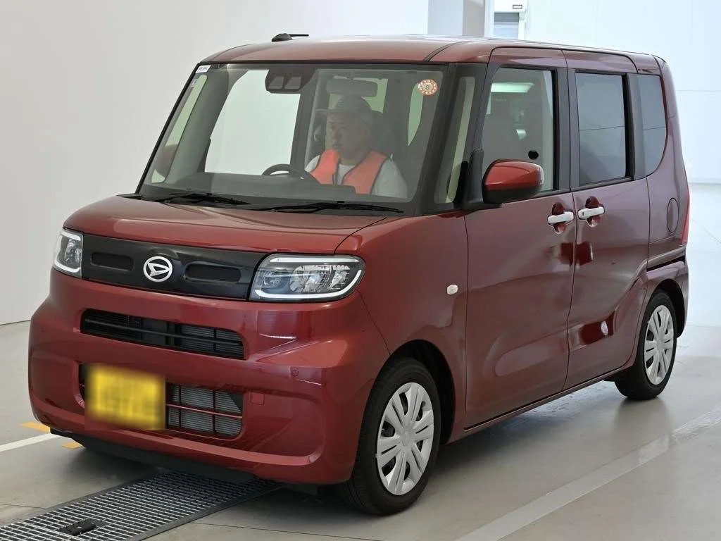 Daihatsu Tanto LA650S 2025