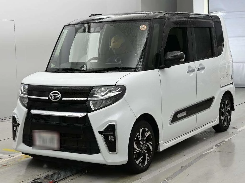 Daihatsu Tanto LA650S 2021