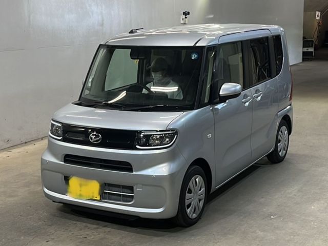 3120 Daihatsu Tanto LA650S 2022 г. (KCAA Fukuoka)