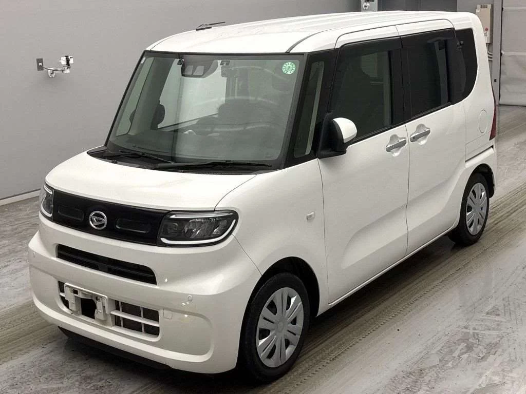 Daihatsu Tanto LA650S 2021