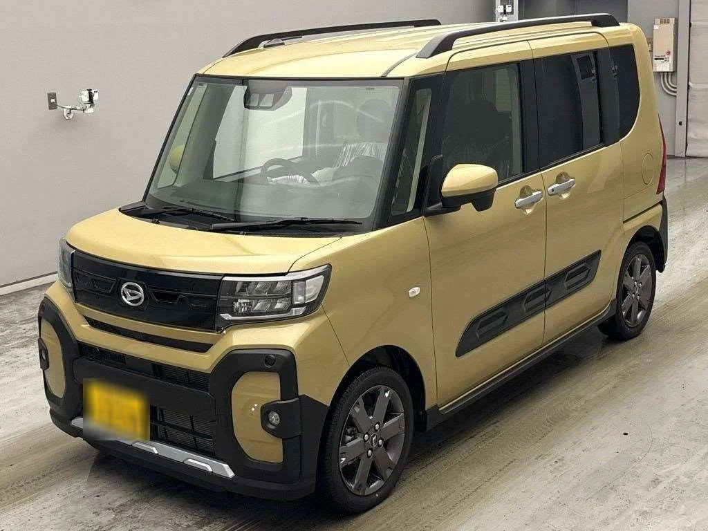 Daihatsu Tanto LA660S 2025