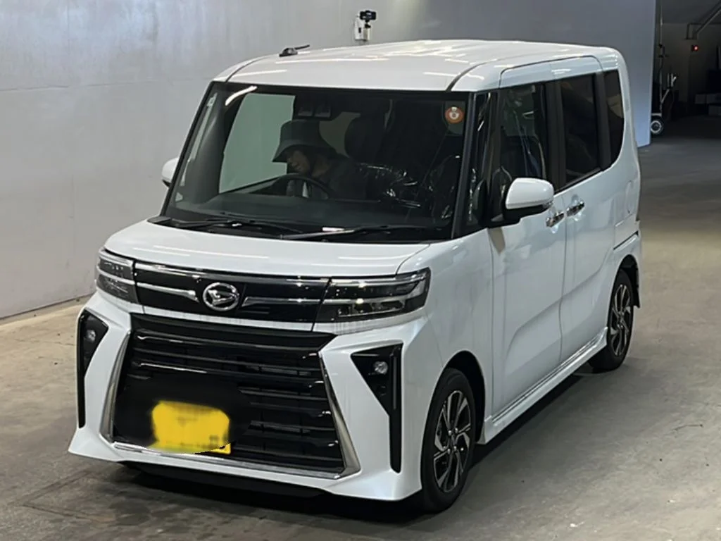Daihatsu Tanto LA650S 2025