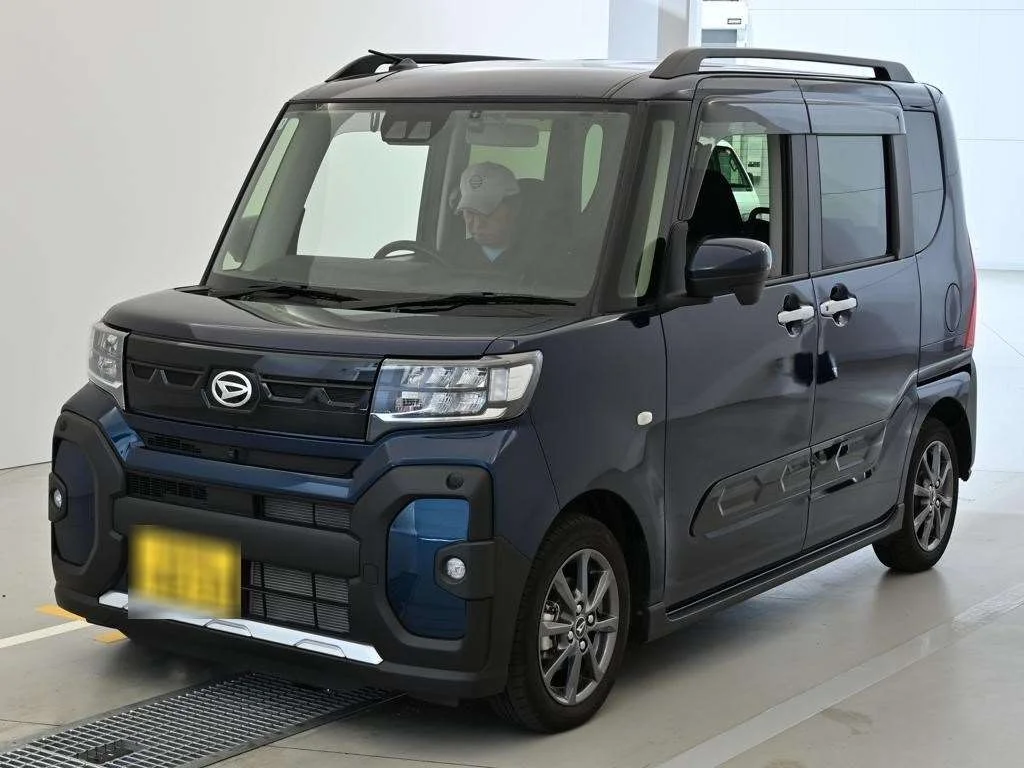 Daihatsu Tanto LA650S 2025