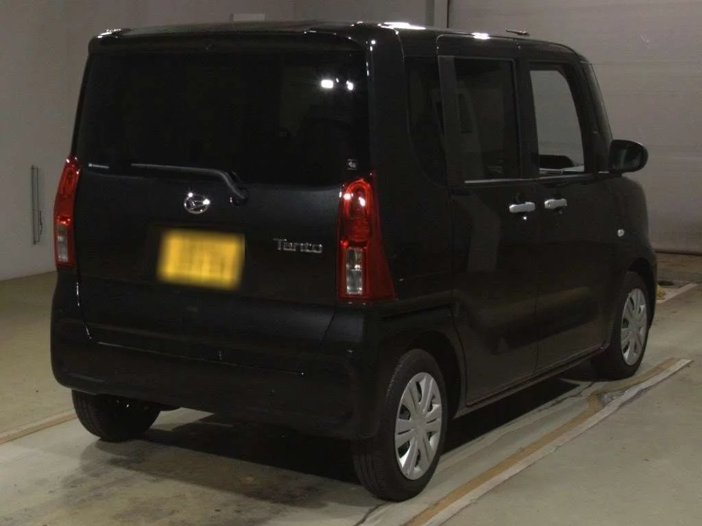 Daihatsu Tanto LA650S 2025