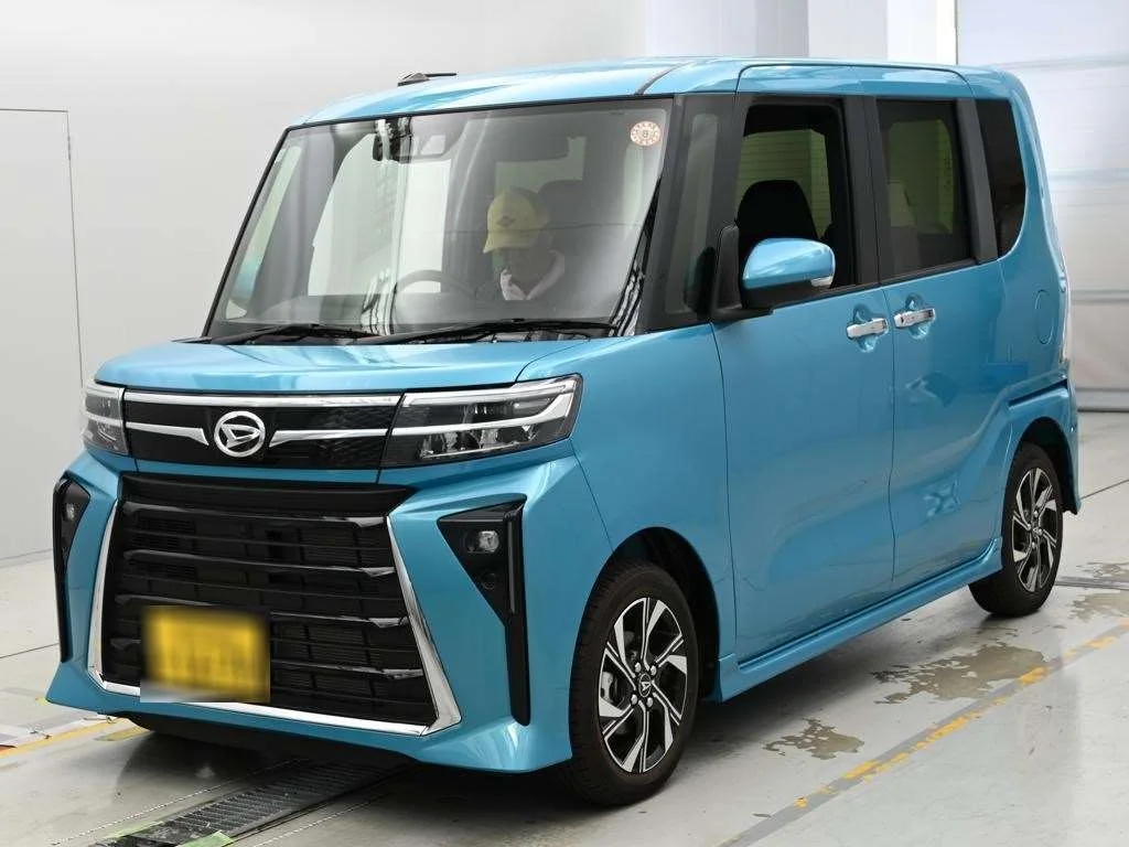 Daihatsu Tanto LA650S 2025