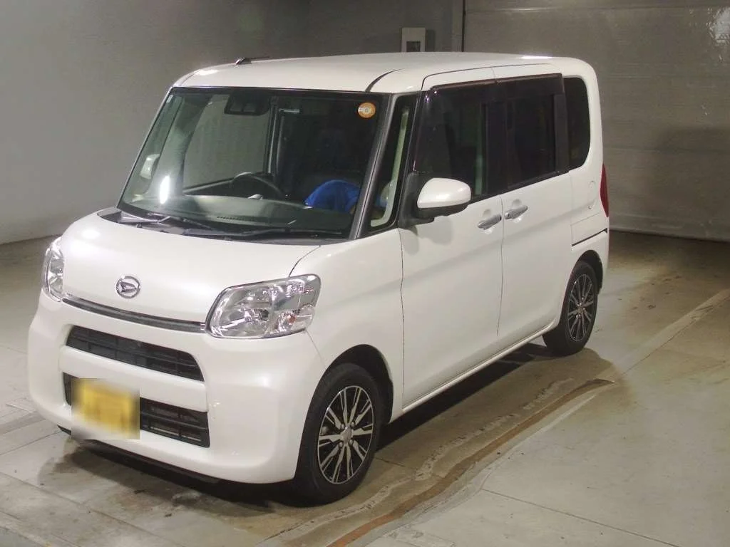 Daihatsu Tanto LA600S 2019