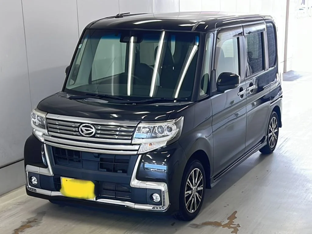 Daihatsu Tanto LA600S 2018