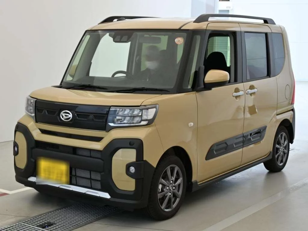 Daihatsu Tanto LA650S 2025