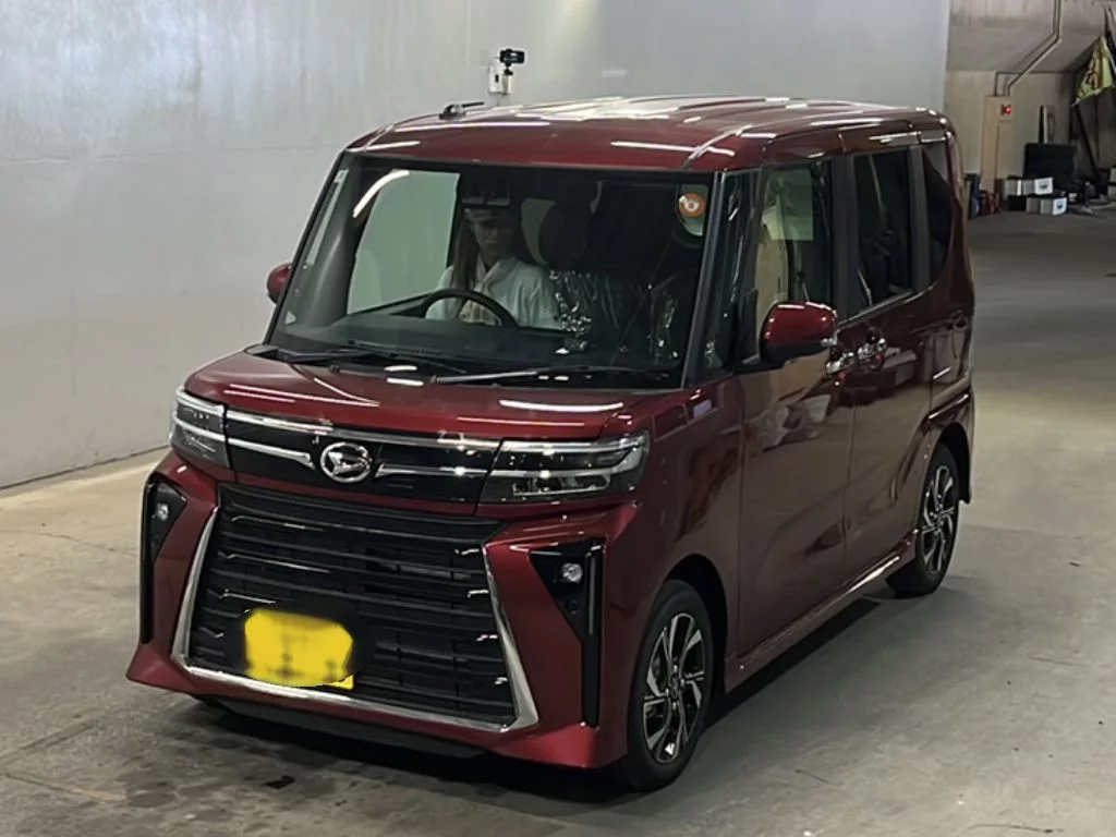 Daihatsu Tanto LA650S 2025
