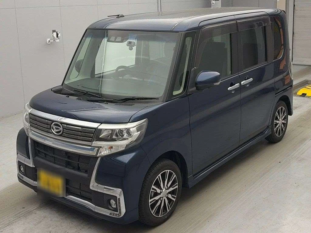 Daihatsu Tanto LA600S 2019