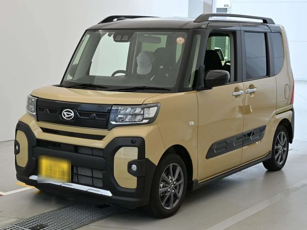Daihatsu Tanto LA650S 2025