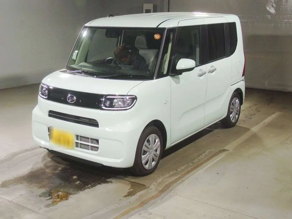 Daihatsu Tanto LA650S 2025