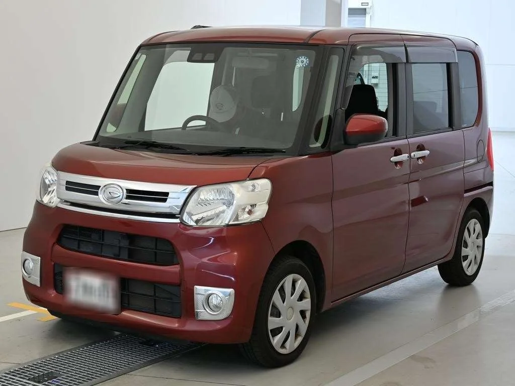 Daihatsu Tanto LA600S 2018