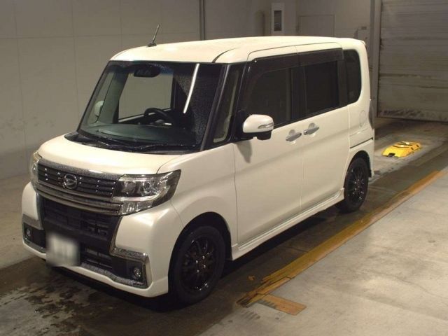 3248 Daihatsu Tanto LA600S 2017 г. (TAA Kyushu)