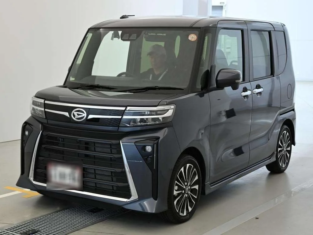Daihatsu Tanto LA650S 2025
