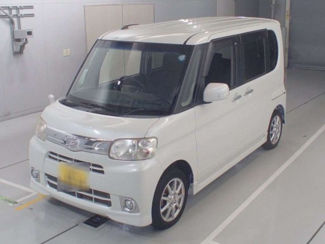 3280 Daihatsu Tanto L375S 2013 г. (CAA Chubu)