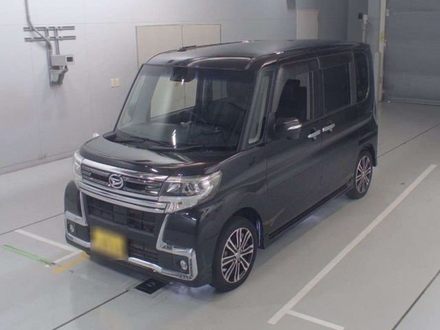 3292 Daihatsu Tanto LA600S 2017 г. (CAA Chubu)