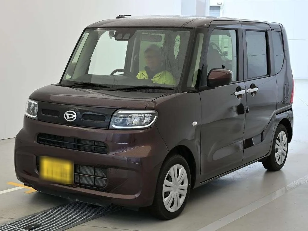 Daihatsu Tanto LA650S 2024