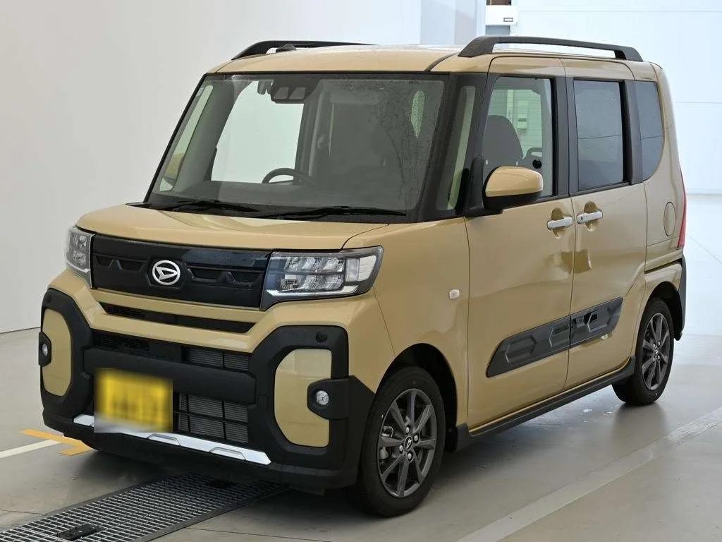 Daihatsu Tanto LA650S 2025