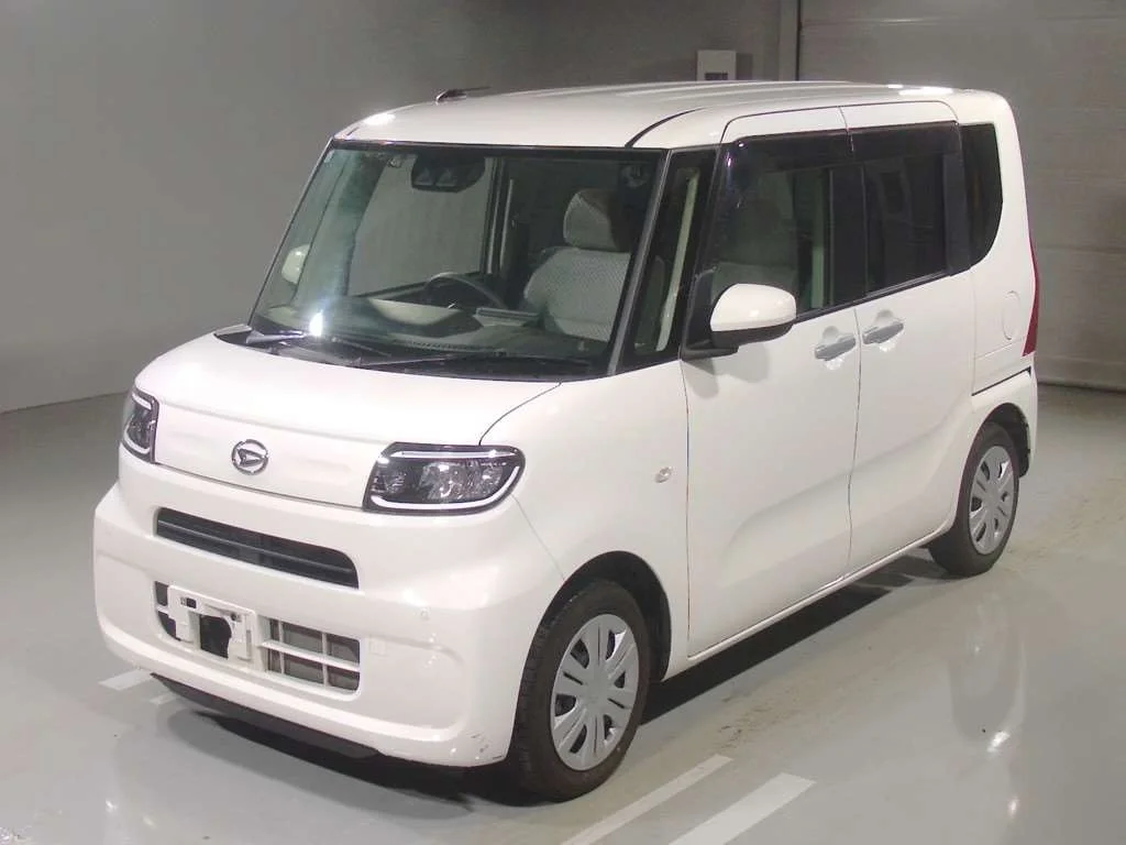 Daihatsu Tanto LA650S 2021