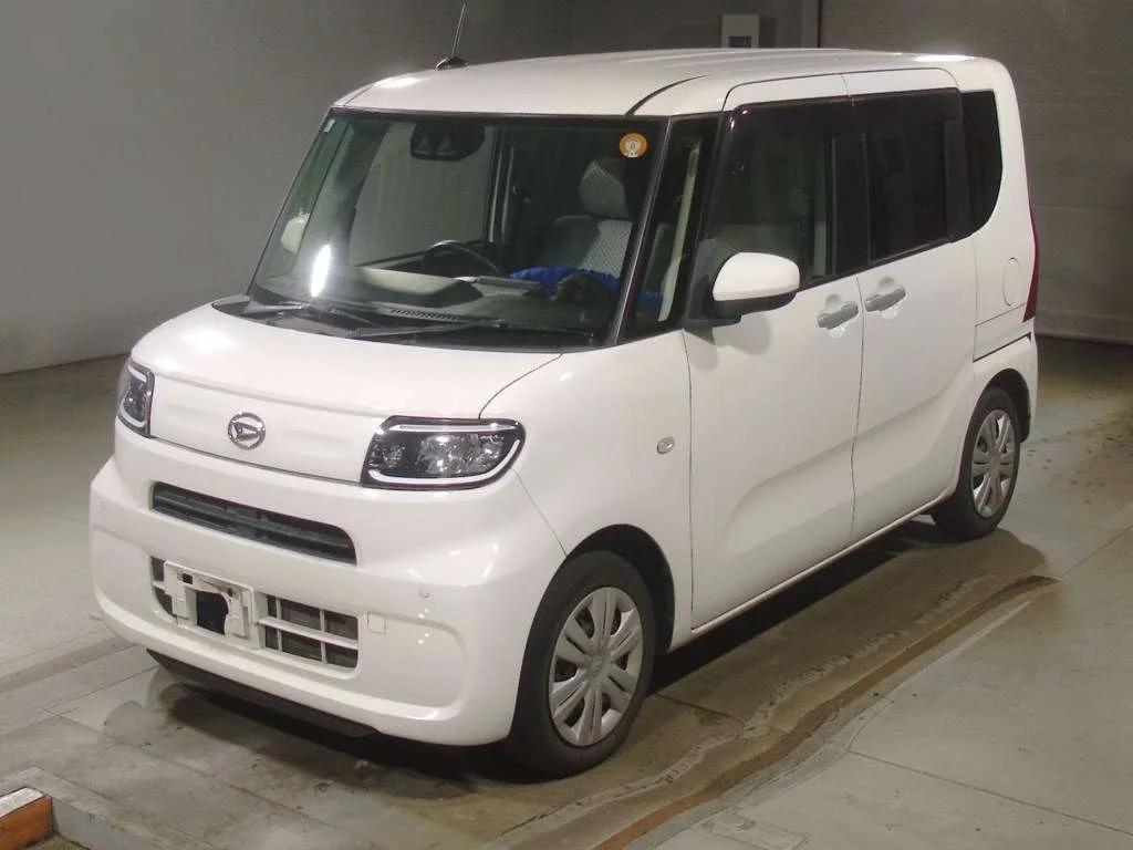 Daihatsu Tanto LA650S 2021