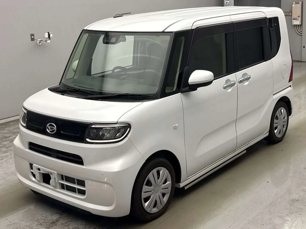 Daihatsu Tanto LA650S 2020