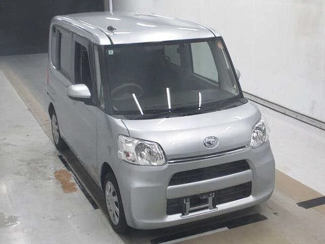 Daihatsu Tanto LA600S 2019