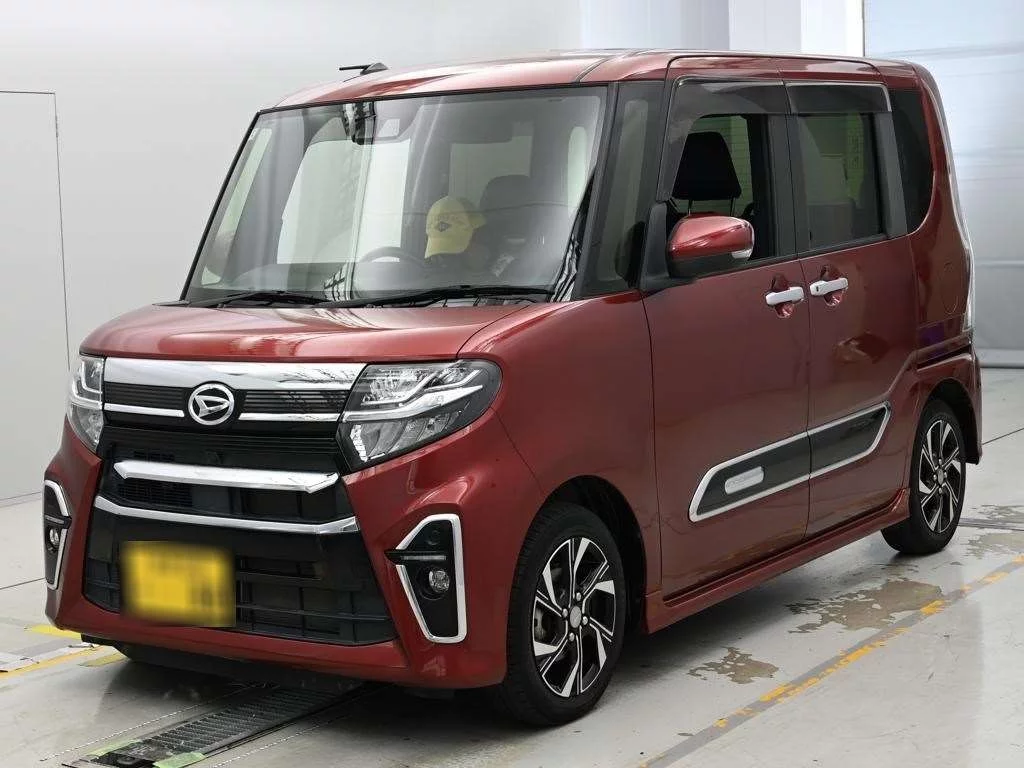 Daihatsu Tanto LA650S 2020