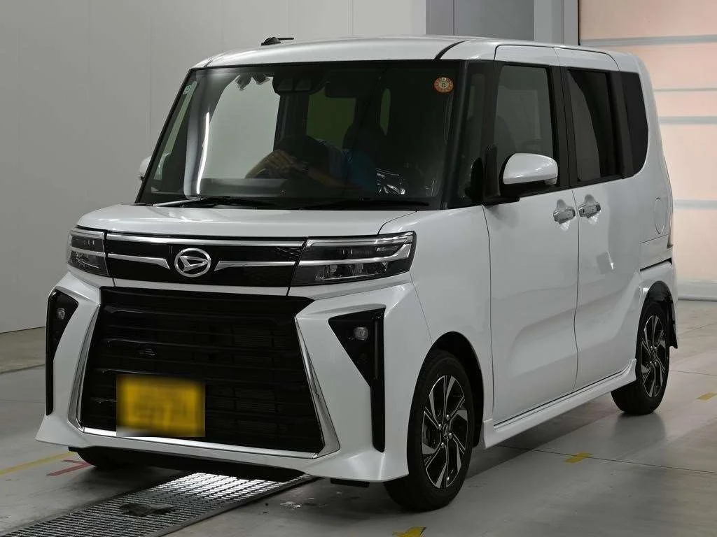 Daihatsu Tanto LA650S 2025