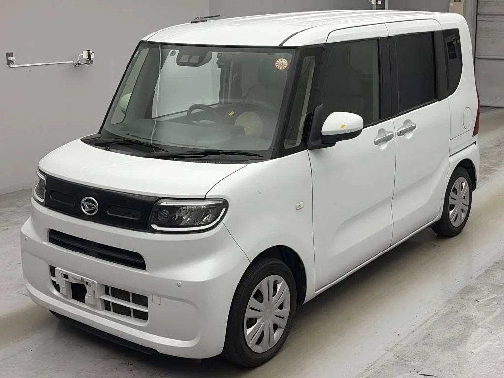 Daihatsu Tanto LA650S 2020