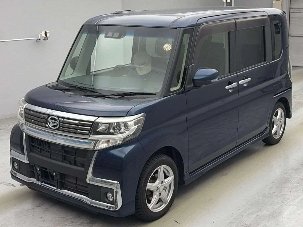 Daihatsu Tanto LA610S 2019