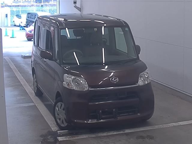 3557 Daihatsu Tanto LA600S 2014 г. (NAA Fukuoka)