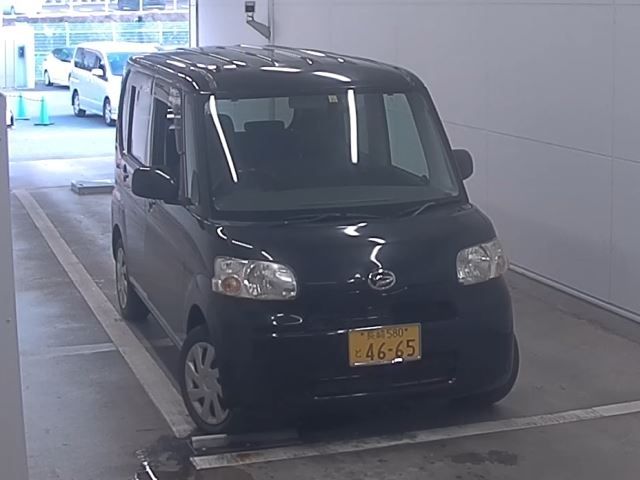 3559 Daihatsu Tanto L375S 2011 г. (NAA Fukuoka)