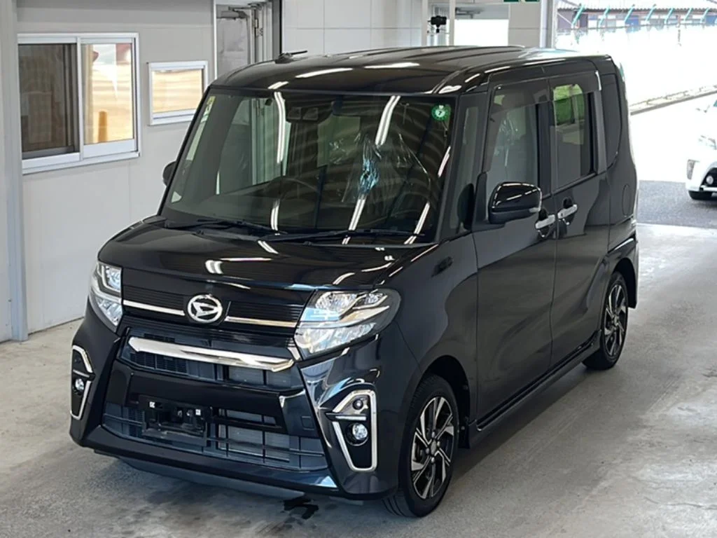 Daihatsu Tanto LA650S 2020