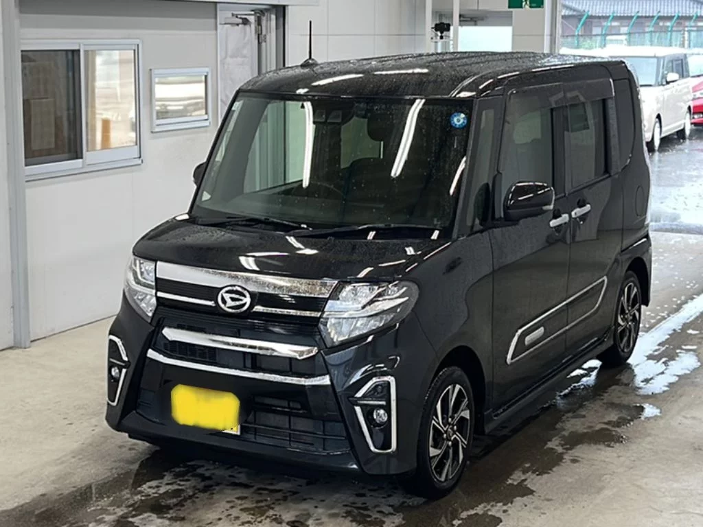 Daihatsu Tanto LA650S 2022