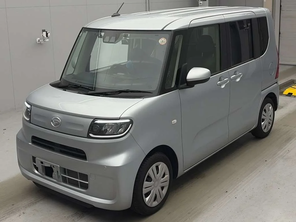 Daihatsu Tanto LA650S 2021