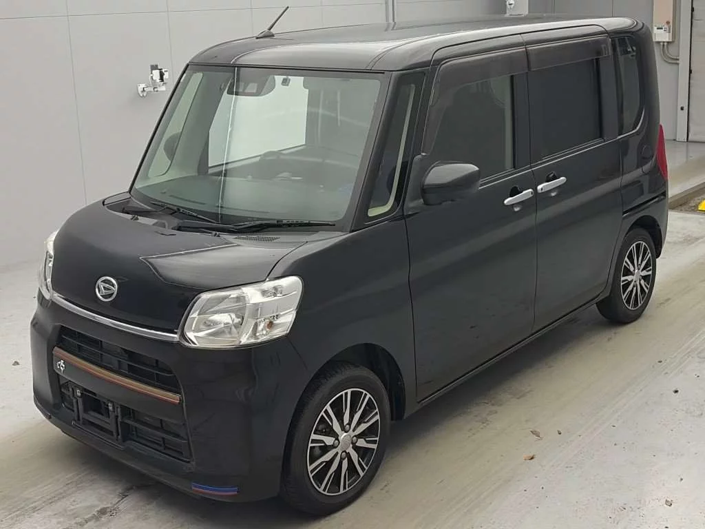 Daihatsu Tanto LA600S 2019