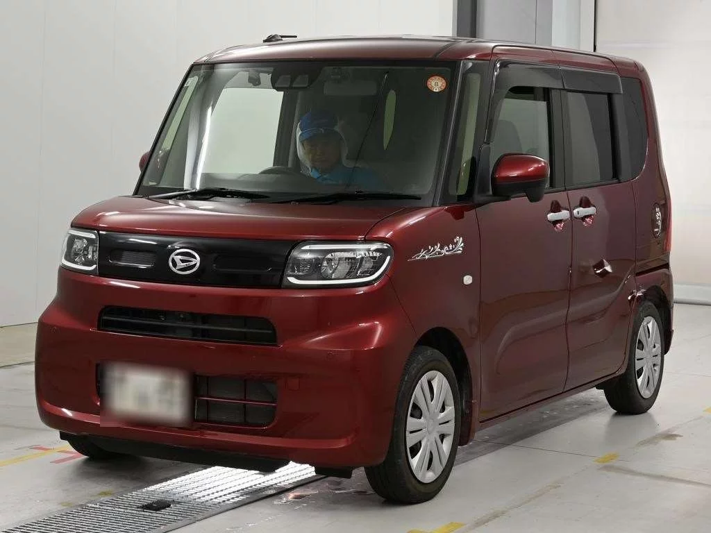 Daihatsu Tanto LA650S 2021