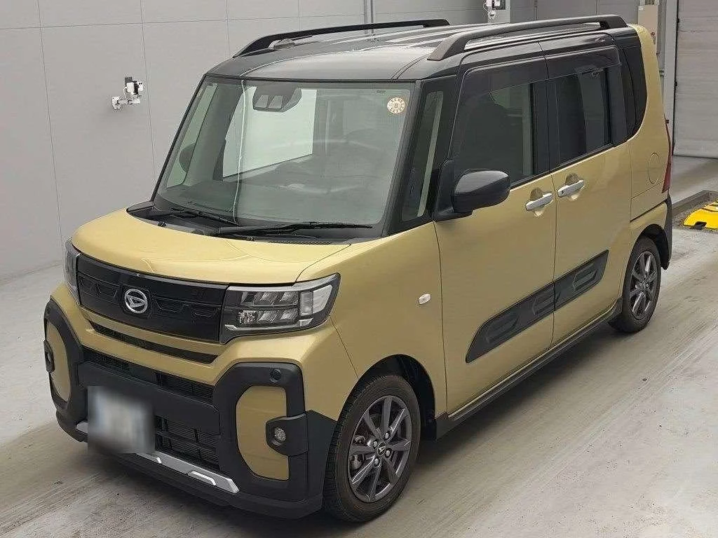 Daihatsu Tanto LA650S 2023