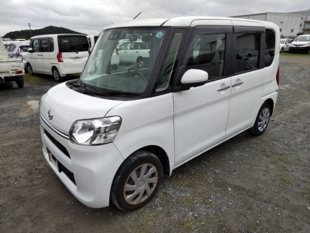 3784 Daihatsu Tanto LA600S 2018 г. (LUM Fukuoka Nyusatsu)