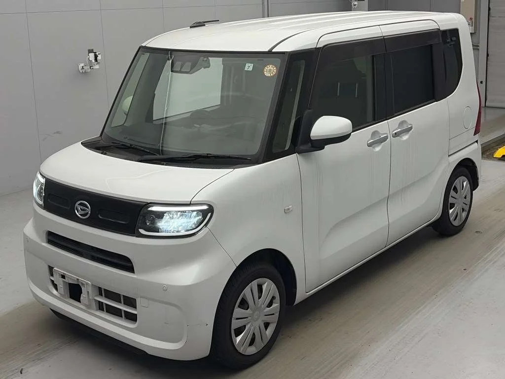 Daihatsu Tanto LA650S 2021